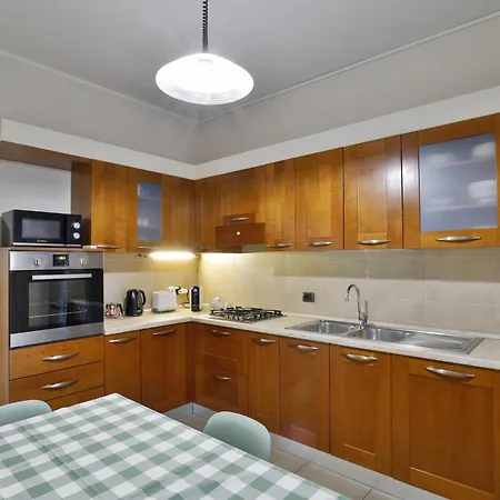 Apartament Dante Como